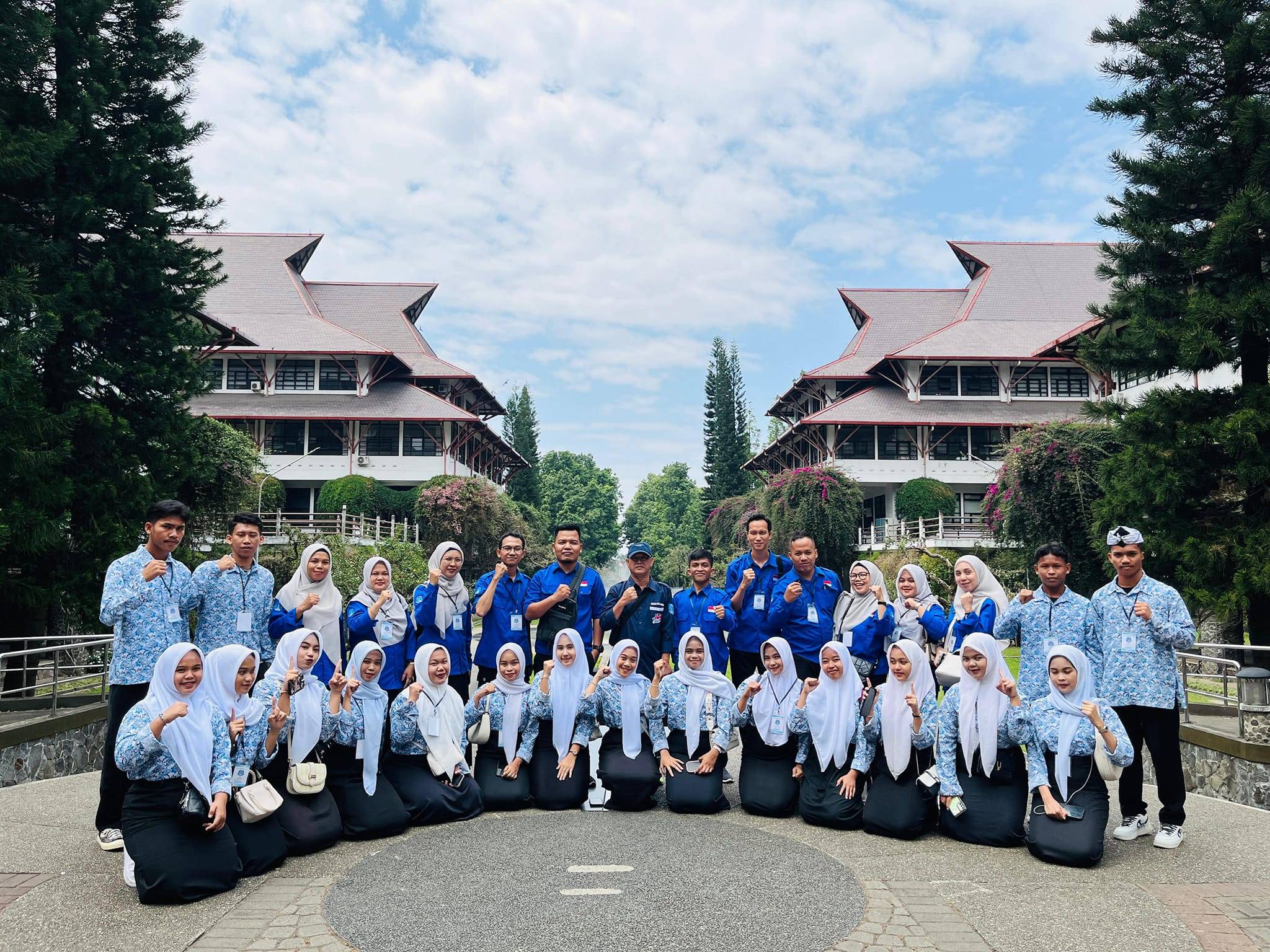 Studi Literasi Goes To Bandung